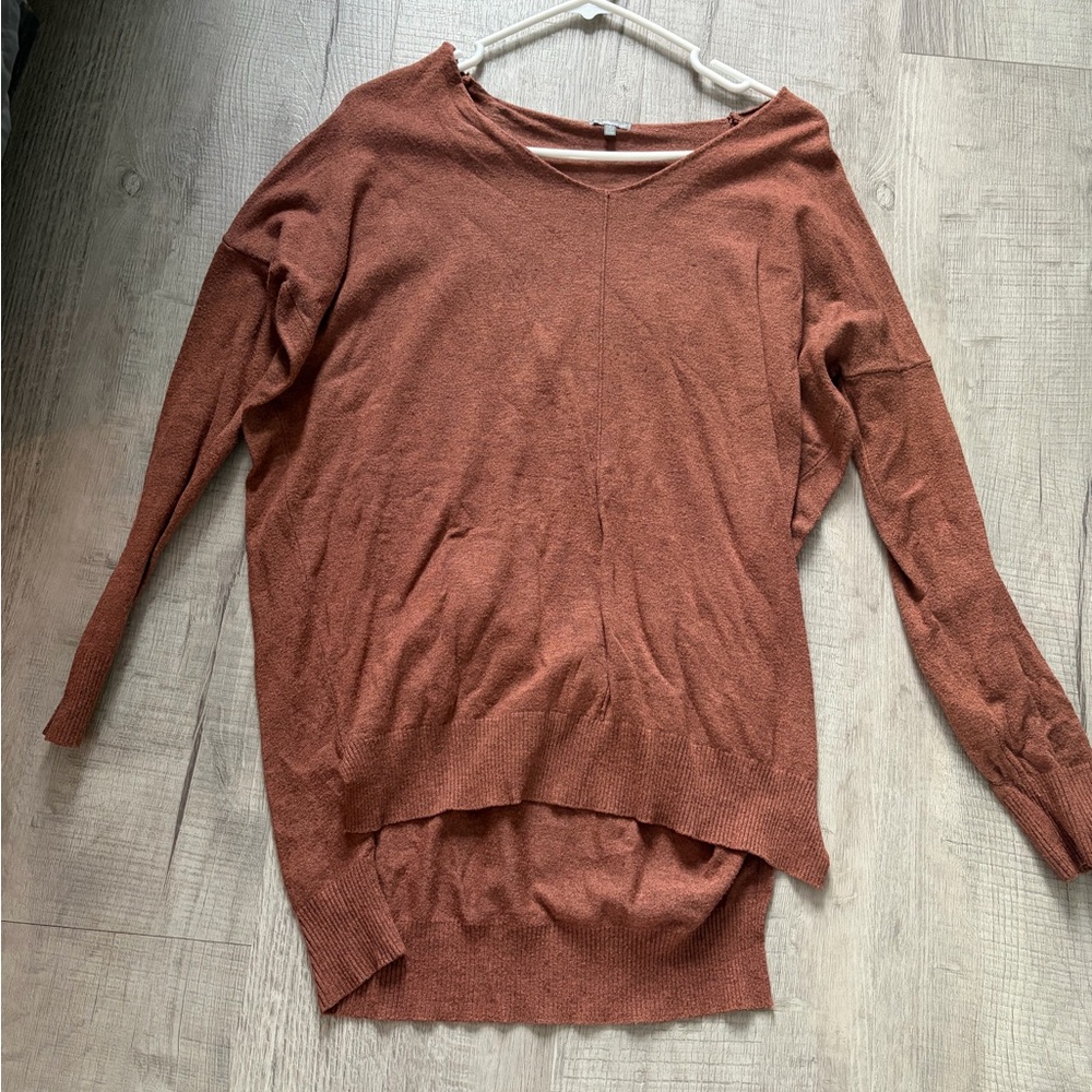Charlotte Russe V-Neck Sweater in Warm Rust